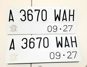 Plat Nomor Motor Baut Tanam Font Variasi Paketan 2Pis depan belakang Proses Cepat