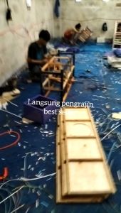 Meja TV Rotan Sintetis 6 Laci & Rak TV Serbaguna Murah