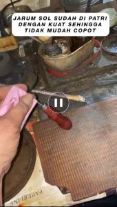 Paket Murah Alat Jahit sol Sepatu GRATIS GUNTING KUKU 777 Sendal Jarum + Tali Benang Coklat Hitam + Lem + Sikat Semir + Shoe Polish / cat semir hitam