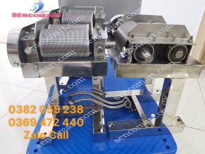 Máy cắt bì heo làm nem inox cỡ sợi 1mm