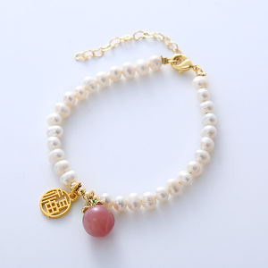 White Moonlight Pearl Bracelet DIY Designed for female friends the peach-shaped fortune charm accessory is simple and fresh a popular street stall item