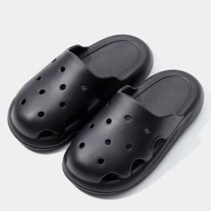[Free Shipping] WomenS Summer Outdoor Slippers New Style Thick-Soled Cartoon Design Indoor And Home Use Non-Slip EVA Clogs