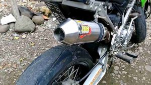 Knalpot racing KTM for KLX dan CRF Slincer only Bonus braket klam