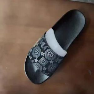 Classic Luxury Brand MenS Slippers Versatile Outdoor And Indoor Slippers Comfortable And Trendy MenS Slippers