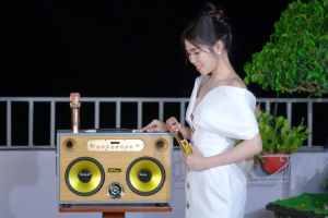 [ Ca Sĩ Trải Nghiệm ] Loa Xách Tay MTMAX DK26 Pro - Loa Karaoke Chính Hãng Giá Tốt Nhất Năm Công Suất Lớn 500W Âm Thanh Siêu Đỉnh Đi Kèm 2 Micro Không Dây Bảo Hành 12 Tháng
