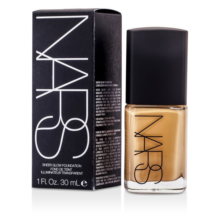 NARS - Sheer Glow Foundation - Fiji (Light 5 - Light with Yellow Undertone) 30ml/1oz