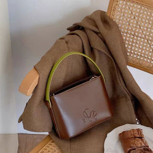 EchoBliss  กระเป๋าทรงจีบสะพายข้างแบบพกพาแนววินเทจสำหรับผู้หญิงแมทช์ลุคง่ายออริจินัล