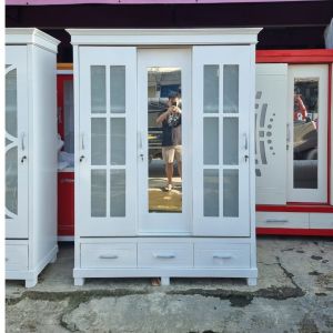 Lemari Baju 3 Pintu Sleding / Lemari Pakaian 3 Pintu Classic