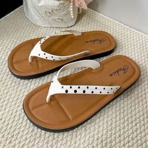New WomenS Flip-Flops For Summer Casual Outdoor Wear Cute Flat-Soled Sandals For The Beach Simple And Stylish WomenS Sandals