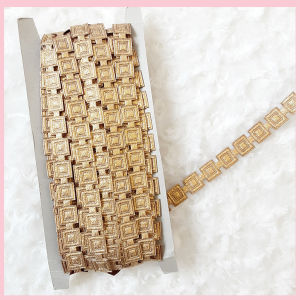 [PER ROLL] Renda Motif Kotak 3D - hiasan baju aksesoris hiasan hampers seserahan hijab wanita ciput