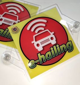 Removable E-Hailing EHailing Acrylic Sign With Window Suction Cup 1 set (2pcs)