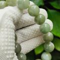 Natural Type A Jadeite Bead Bracelet – 16-Piece 13.88mm Beads, QIC Certified, Timeless Luxury (bracelet42). 