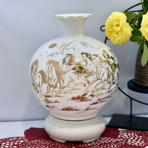 Bình hút tài lộc phong thủy họa tiết mã đáo thành công vẽ vàng 24k gốm sứ Bát Tràng cao cấp