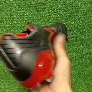 sepatu bola spacs terbaru anlimited adition berkualitas free kaos kaki deker