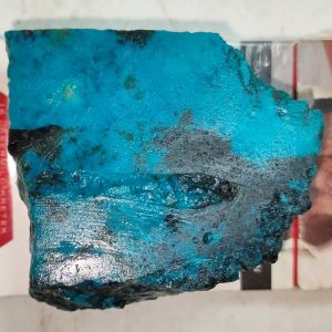 bahan batu bacan doko Bongkahan lempengan. batu yang dikirim sesuai foto. Kode101