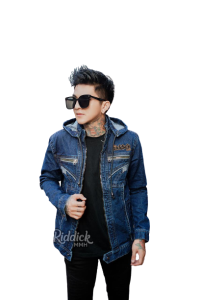 JAKET JEANS MODEL RESLETING TOPI *TOPI BISA BUKA DAN PASANG * DENGAN KUALITAS BAHAN YANG SANGAT BAGUS  ORIGINAL JAKET JEANS  / JAKET PRIA TERKEREN / JAKET BOMBER / JAKET BASEBALL / JAKET 2021 / BY QQ_RN