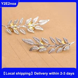 【Local shipping】 1Pair Trendy Suit Shirt Collar Pin Leaf Alloy Brooches Sweater Collar Button For Men Women Daily Fashion Clothing Accessories