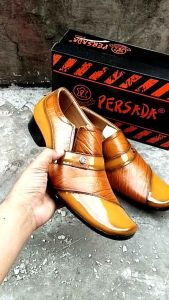 Panduan Memilih Sepatu Pantofel Kulit Pria Terbaik