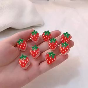 10 cute cherry and strawberry hair clips for side bangs suitable for children.