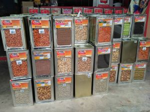 【BISKUT TIMBANG 23pilihan!】Waffle/egg roll/Bear coklat/strawberry/Mimi/pineapple/terbang/kacang/oreo/bbq/cheese/chipsmore/