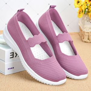 New Women Fashion Slip On Comfort Jogging Shoes Korean Style Breathable Flat Casual Black Rubber Shoes For Women On Sale