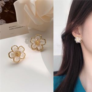 Korean S925 Pearl Earrings Womens Temperament Retro Studs Earring Simple Fashion Earring for Women Jewellery Dangle Earring