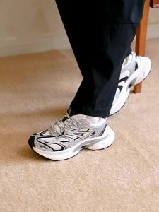 Qiaodan Men’s Running Shoes Soft Sole Lightweight Comfortable Fashion Retro Sneakers QXL043254403