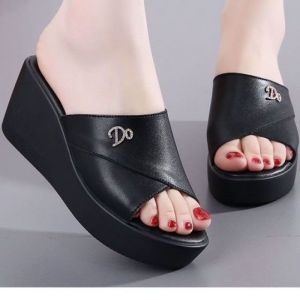 [Free Shipping] WomenS Athletic Shoes Casual High-Heeled Flats Leather Shoes Slippers Versatile And Fashionable Wedge Sandals For Women