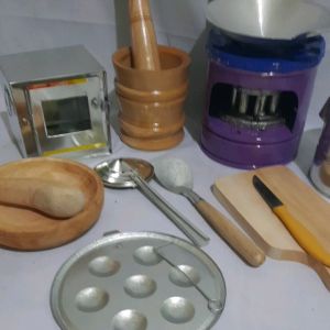 Kompor Mini & Mainan Masak-Masak Anak: Tradisi Mengajar Memasak