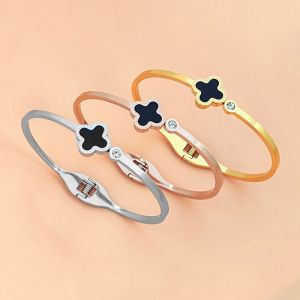 Gelang Bangle Titanium Wanita Clover Bunga Semanggi Hitam Permata Anti Karat Dan Luntur