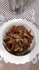 Ikan Asin Bulu Ayam Goreng