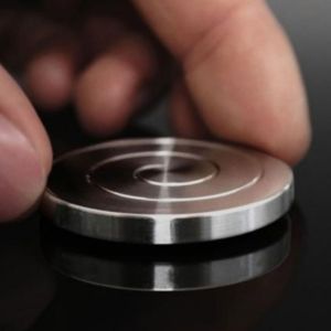 SKYJS Tròn Đồ chơi spinner thần kỳ Vòng bi im lặng thép không gỉ Gyro đầu ngón tay Đồ chơi quay tròn Gyroscope Kim loại Đồ chơi xoay để bàn Người lớn