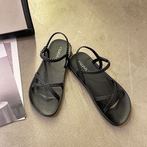 [Free Shipping] Korean-style womens flat sandals for summer fashionable slip-on casual open-toe Roman beach shoes