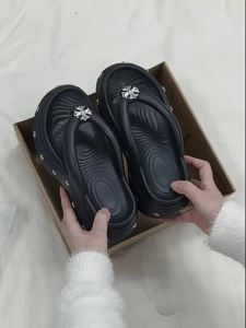 [Free Shipping] 20268Cm New Thick-Soled Flip-Flops For Women Star-Patterned Sandals Summer Outdoor Wear Thick-Soled Beach Shoes