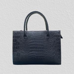 Tas Wanita Kulit Sapi Motif Croco Warna Hitam - Garansi 1 Tahun