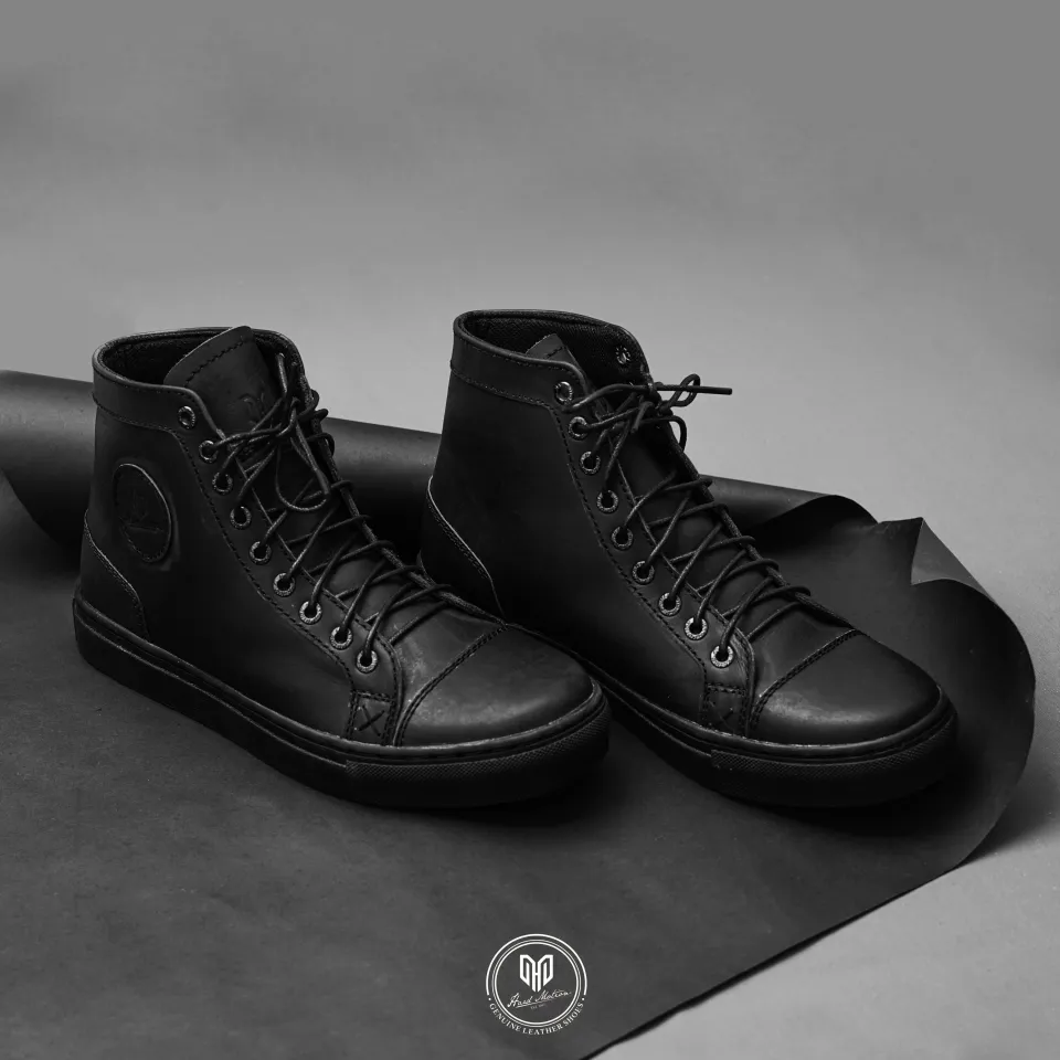 Sepatu Sneakers Boots Pria Kulit Asli Premium High Quality HARD
