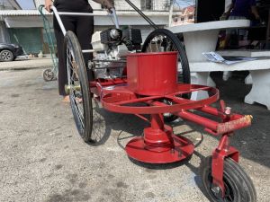 [พร้อมใบมีด] รถเข็นตัดหญ้า/รถตัดหญ้าพร้อมเครื่องHONDAแท้ 5.5แรงม้ารุ่นGX-160 - พร้อมอุปกรณ์ - ประกัน 1ปี