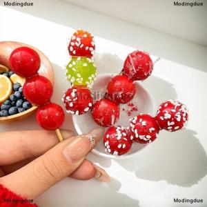 [COD] Modingdue กิ๊บติดผมน่ารักสร้างสรรค์จำลองอาหารกิ๊บติดผมอุปกรณ์เสริมผม Hawthorn candied Haws คลิปด้านข้างหมวกผลไม้ตลกสำหรับผู้หญิง