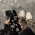 Retro Daisy Texture Case For iPhone 16/15/14/13/12/11 Pro 12 13 mini 6 6S 7 8 Plus X XR XS max Soft Shockproof Back Casing Fashion Creative Phone With Full Lens Protection Cover Shell. 