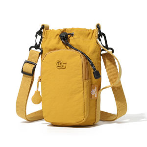 💖【สวยปังทุกสถานการณ์】แพ็คเกจสไตล์ลิมิเต็ดกระเป๋าสะพายไหล่ ซิปโลหะทนทานกระเป๋ากระเป๋าสะพายไหล่ วัสดุเบา ทนทานพกพาสะดวก