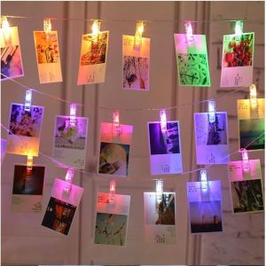🔥SG LOCAL STOCK🔥3 Meters 20 Clips LED Photo Clips Warm White Multicolor ✅Battery-powered requires 3 AA batteries(not included) ✅2 Modes: steady on and flashing