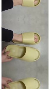 [Free Shipping] EVA Coconut-Patterned Thick-Soled Slippers Suitable For Both Men And Women For Indoor And Outdoor Wear And As A CoupleS Footwear