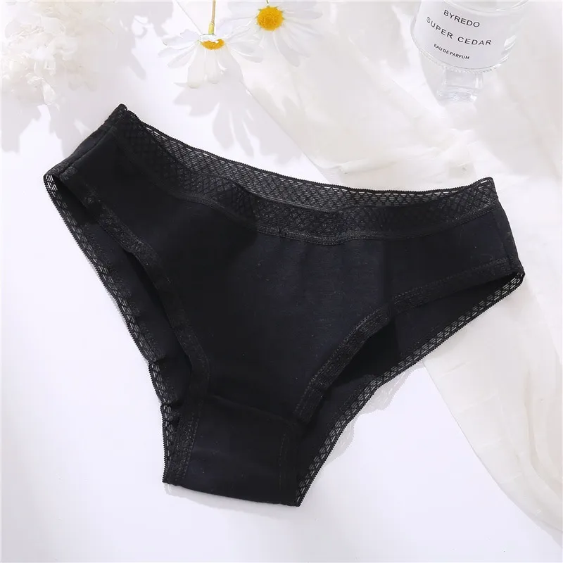 FINETOO Women Lace Ventilation Panty Female Cotton Briefs Lady Low-Rise  Underpants Girl Seamless Intimate Lingerie