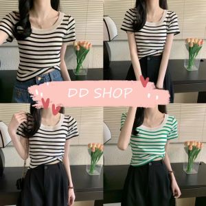 DD SHOPพร้อมส่ง 88618 เสื้อไหมพรมแขนสั้น คอกลม ดีเทลลายทางคิ้วๆ -C