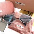 แว่นกันแดด MIUMIU รุ่น SMU52Y กรอบแว่นสี Silver ของแท้ 100% พร้อมอุปกรณ์. 