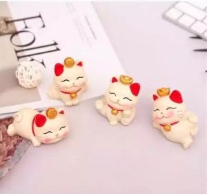 PAJANGAN KUE ULANG TAHUN KUCING HOKI / HIASAN KUE ULANG TAHUN MINI KUCING HOKI MANEKI NEKO LUCKY CAT