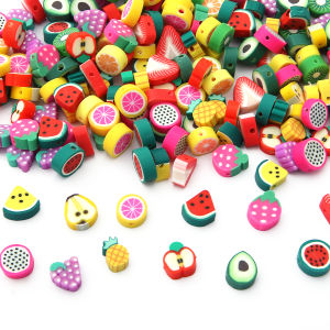 30ชิ้นลูกปัดแผ่นดินเหนียวนุ่มผลไม้แตงโมสตรอเบอร์รี่รูปร่างลูกปัดสำหรับสร้อยข้อมือทำ DIY เครื่องประดับสร้อยคอ