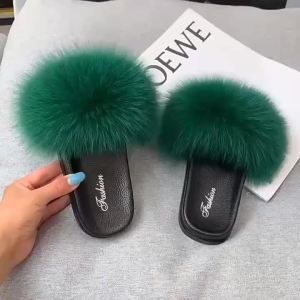 New Summer Model: Exclusive Outdoor Flip-Flops For Beach And Leisure Imitation Fox Fur High-End Fashion Trend
