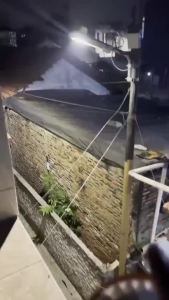 ​Lampu Emergency Gantung Multifungsi - Untuk Camping Pasar Malam & Darurat  Bohlam Terang Bisa Isi Ulang & Garansi 3 Tahun