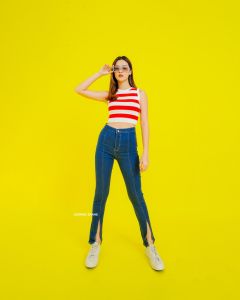 GOJINIEJEANS - Highwaist Tulang Kaki Slit Depan - 4833 - BLACK WIDOW